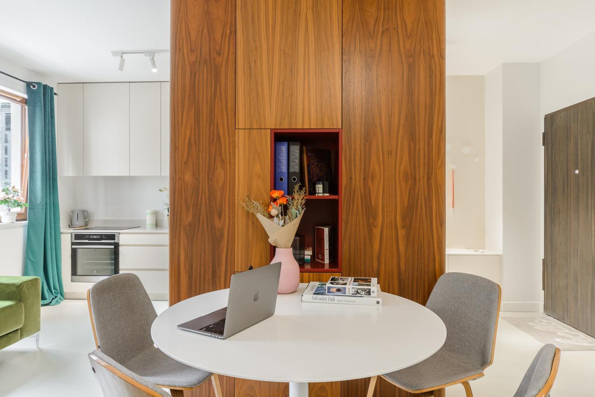 Lumina Apartment With Parking Near Muzeum Powstania Варшава Екстериор снимка