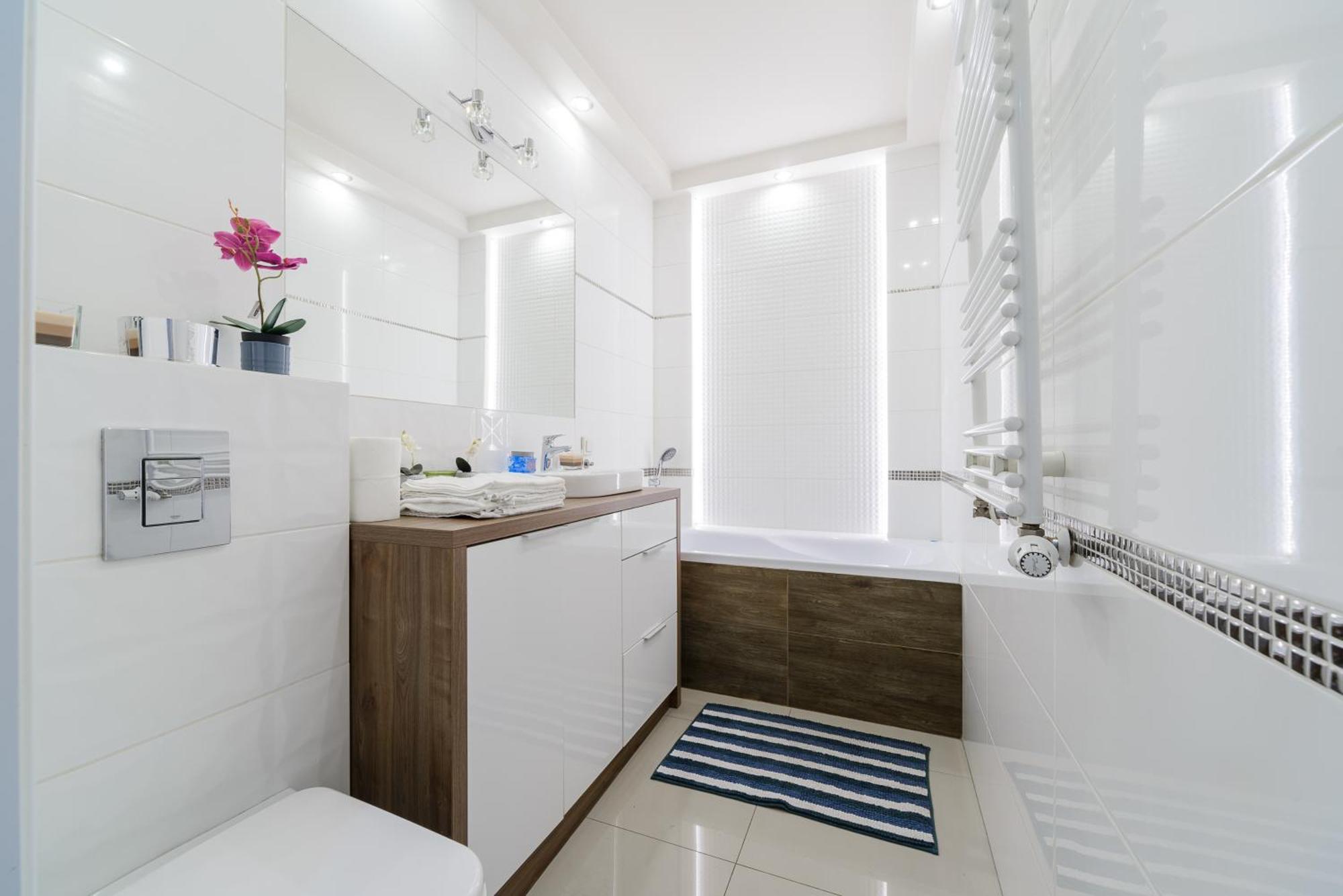 Lumina Apartment With Parking Near Muzeum Powstania Варшава Екстериор снимка
