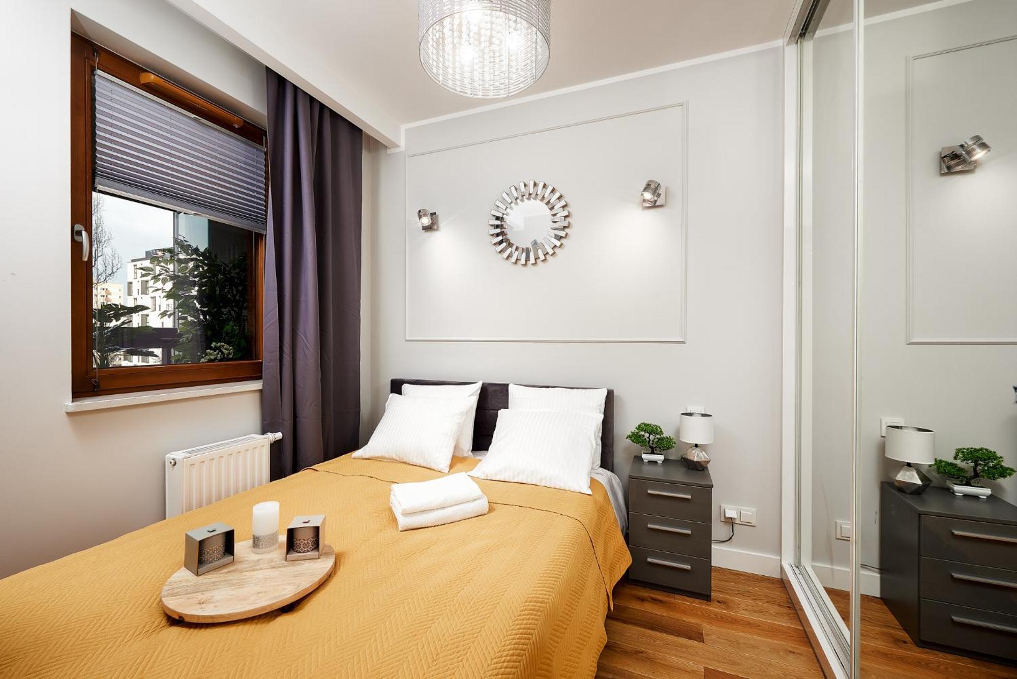 Lumina Apartment With Parking Near Muzeum Powstania Варшава Екстериор снимка