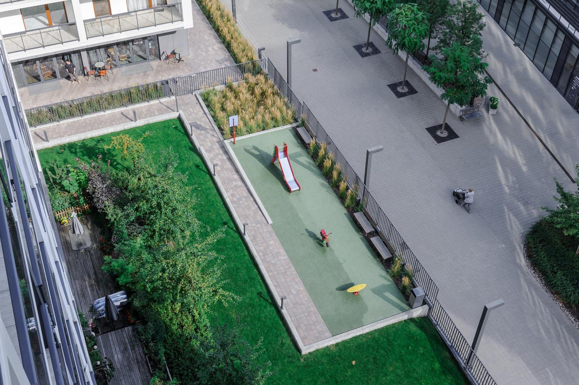Lumina Apartment With Parking Near Muzeum Powstania Варшава Екстериор снимка
